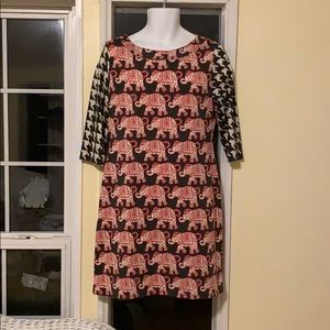 Tracy Negoshian Elephant & houndstooth